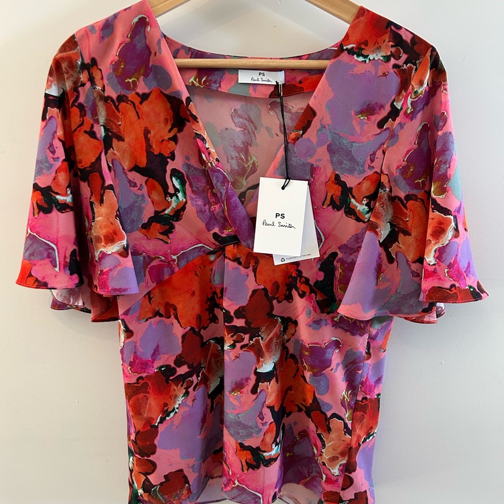 NWT Paul Smith Gorgeous Women's Top size US 6, 499$